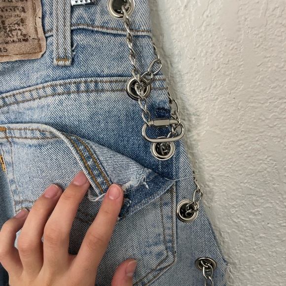 Custom vintage Levi’s 545 chain side jeans🌟 - Picture 6 of 12